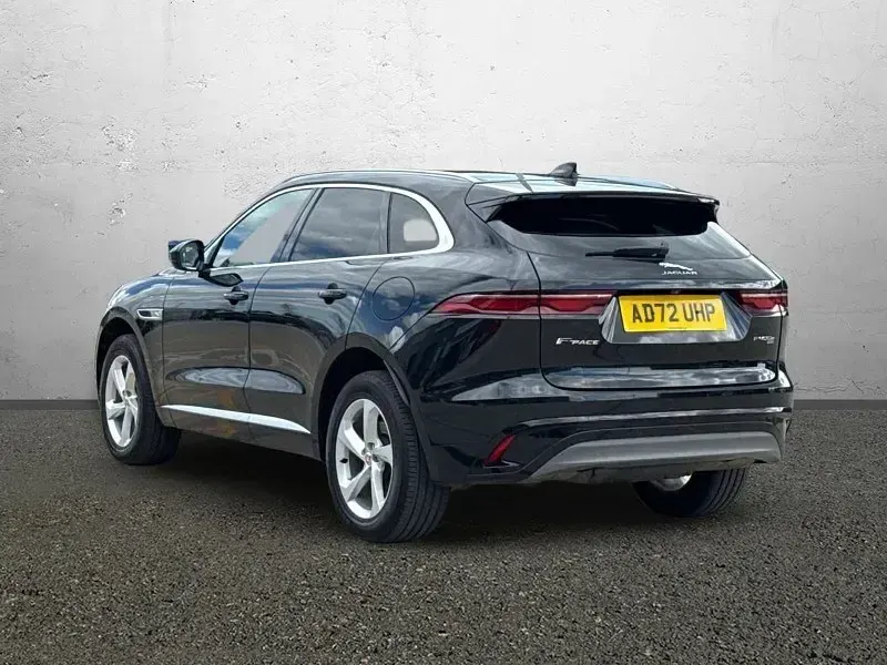 Usado Jaguar F-Pace R-Dynamic 398 HP (292 kW) 2023 Preto SUV