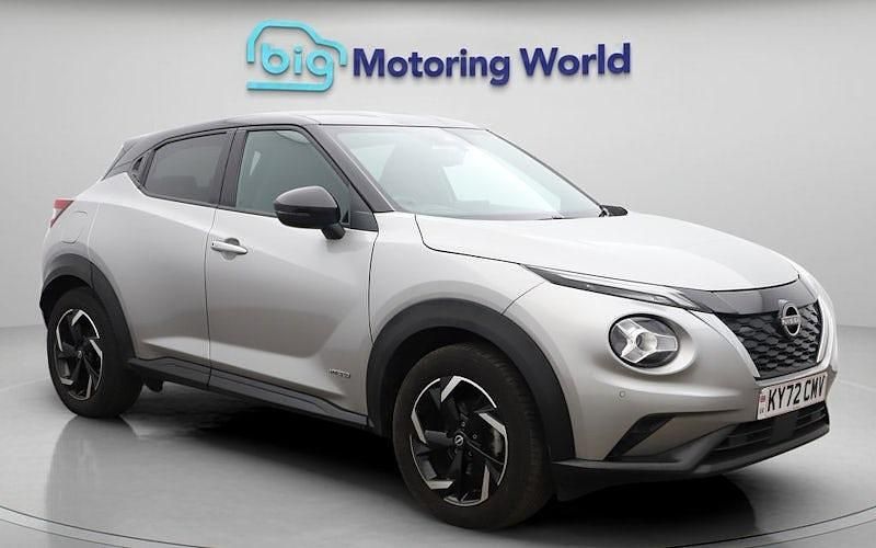 Used Nissan Juke N-Connecta 143 HP (105 kW) 2023 Silver SUV