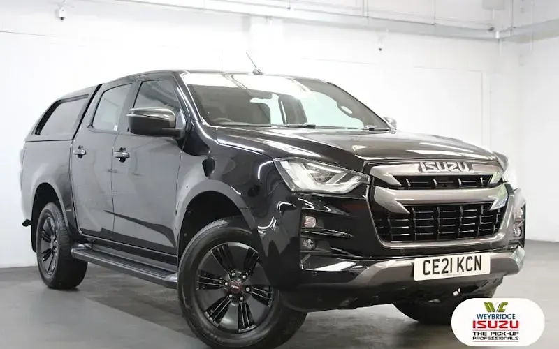 Used Isuzu D-Max 165 HP (121 kW) 2024 Cabriolet