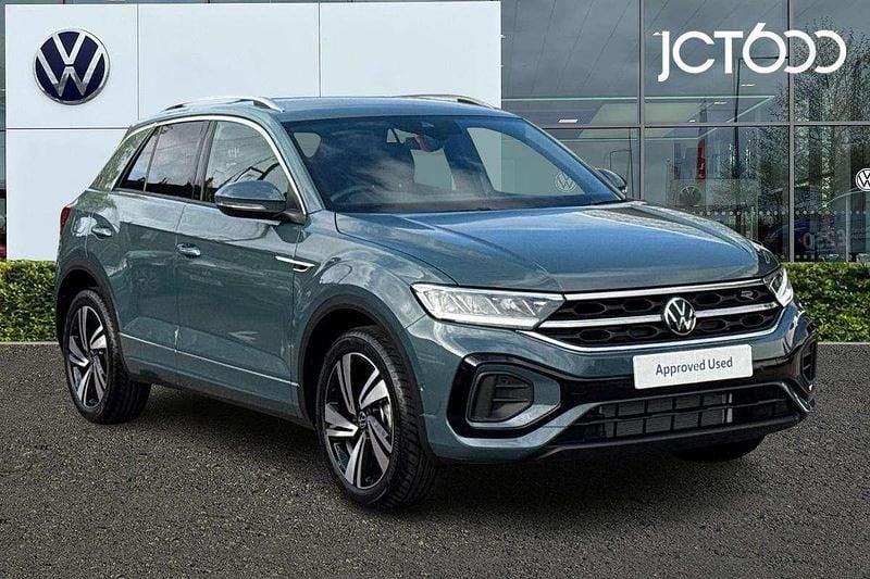 Blue New 2025 VW T-Roc R-line SUV | £29,467 (Fair price) - Image 1/4