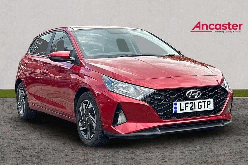 Red Used 2021 Hyundai i20 SE Hatchback | £15,199 (Fair price) - Image 1/4