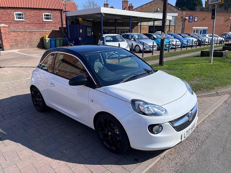 Used Vauxhall Adam Slam 100 HP (73 kW) 2017 White Hatchback