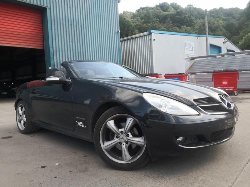 Black Used 2007 Mercedes SLK200 Cabriolet | £4,495 (Good price) - Image 1/4