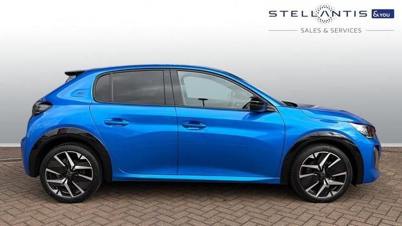 Used Peugeot 208 GT 99 HP (72 kW) 2025 Blue Hatchback