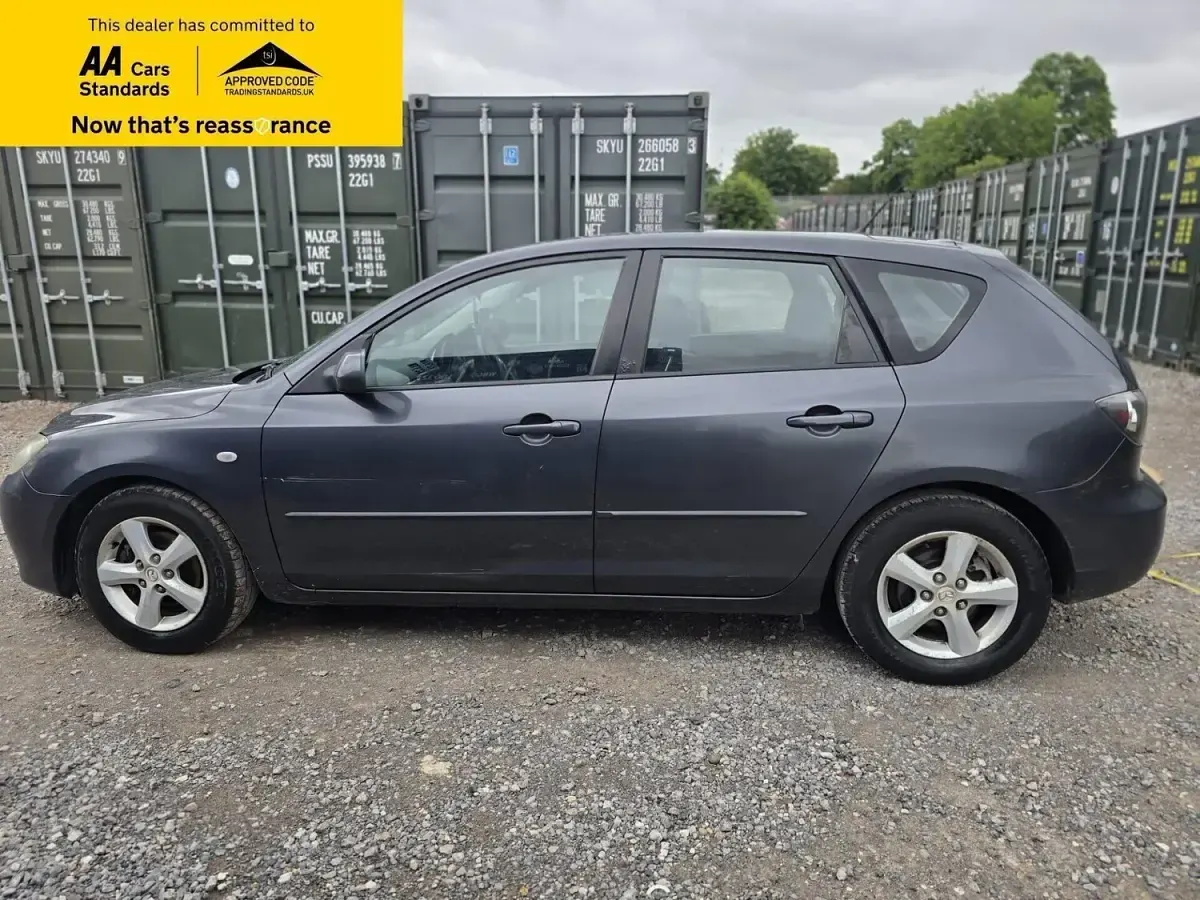 Used Mazda 3 2006 Grey Hatchback