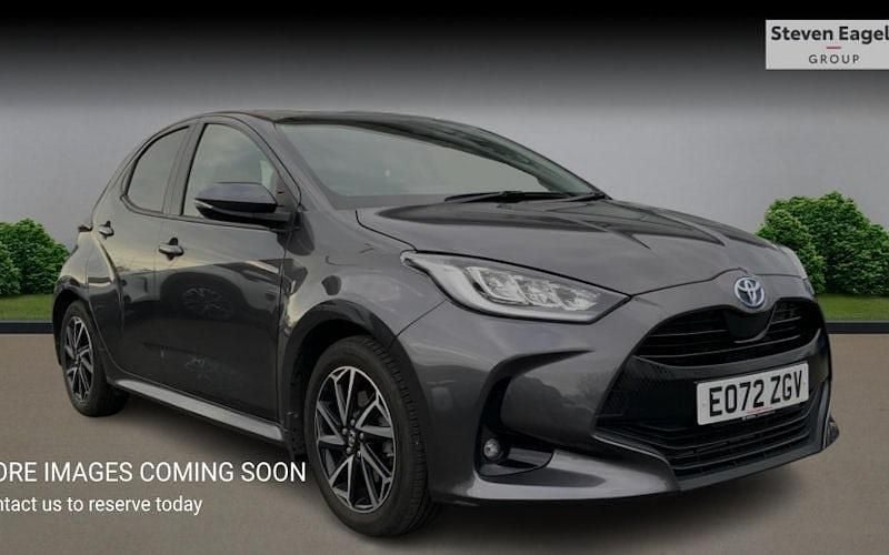 Used Toyota Yaris Hybrid Design 116 HP (85 kW) 2026 Hatchback