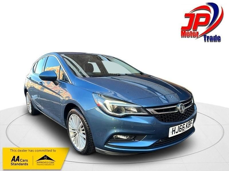 Used Vauxhall Astra Elite 150 HP (110 kW) 2016 Blue Hatchback