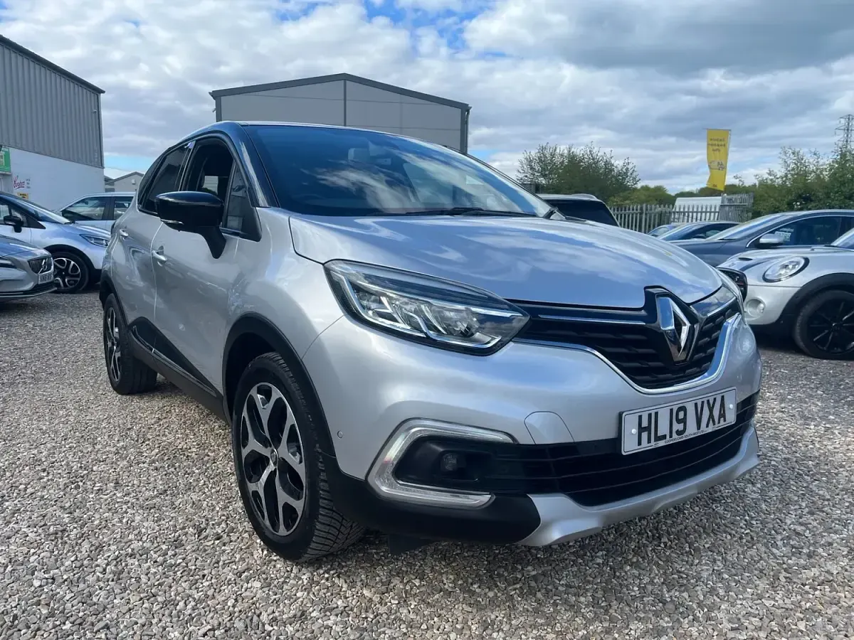 Used Renault Captur GT-Line 90 HP (66 kW) 2019 Silver SUV