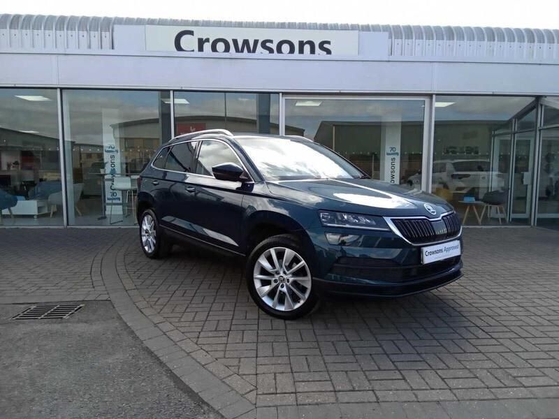 Petrol blue Used 2019 Skoda Karoq SE L SUV | £15,990 (Fair price) - Image 1/4