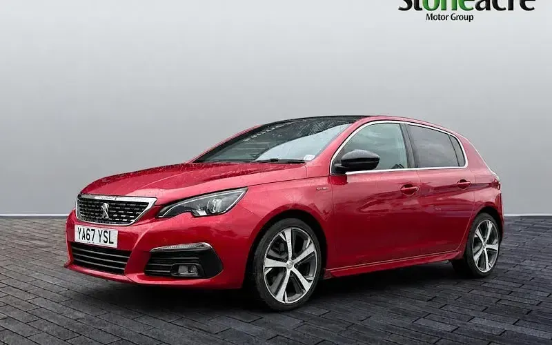 Used Peugeot 308 GT-line 131 HP (96 kW) 2020 Red Hatchback