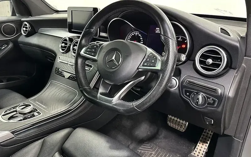 Used Mercedes GLC250 AMG 204 HP (150 kW) 2019 Grey SUV