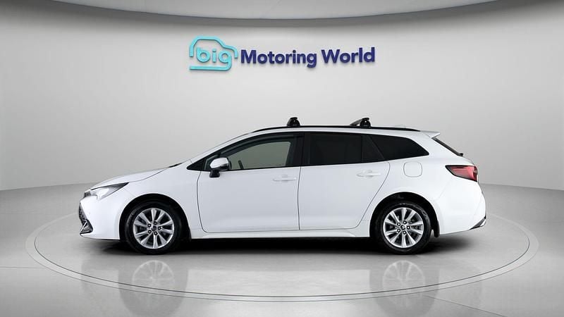 Usado Toyota Corolla 138 HP (101 kW) 2024 Carrinha