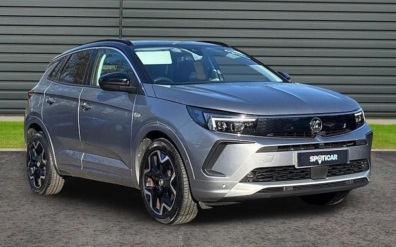 Second-hand Vauxhall Grandland X Elite 131 CP (96 kW) 2021 SUV