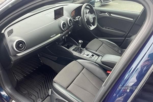 Used Audi A3 S-Line 150 HP (110 kW) 2019 Blue Hatchback