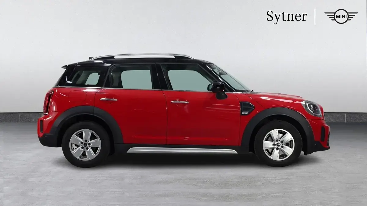 Used Mini Cooper Countryman Classic 134 HP (98 kW) 2023 Red SUV