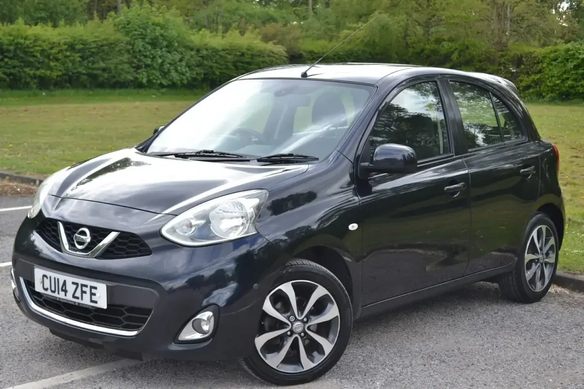 Second-hand Nissan Micra S 2014 Negru Hatchback