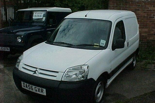 Used 2006 Citroën Berlingo MPV | £2,399 (Fair price) - Image 1/4
