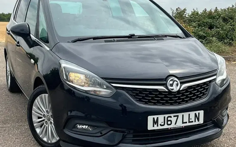 Used Vauxhall Zafira Tourer 140 HP (102 kW) 2018 MPV