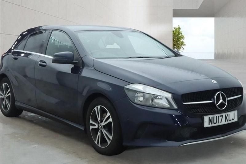Used Mercedes A180 Executive 109 HP (80 kW) 2017