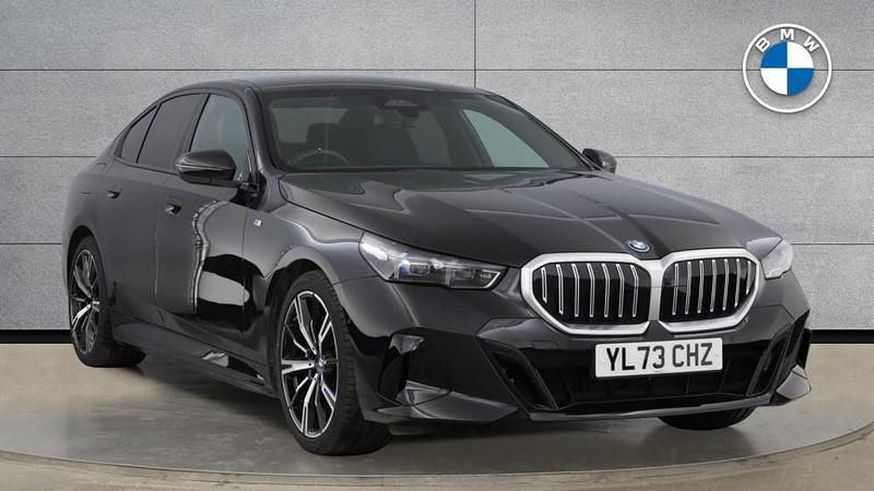 Black Used 2023 BMW 550e M Sport | £54,985 (Good price) - Image 1/4