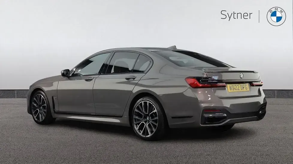 Used BMW 730 M Sport 282 HP (207 kW) 2022 Grey Sedan