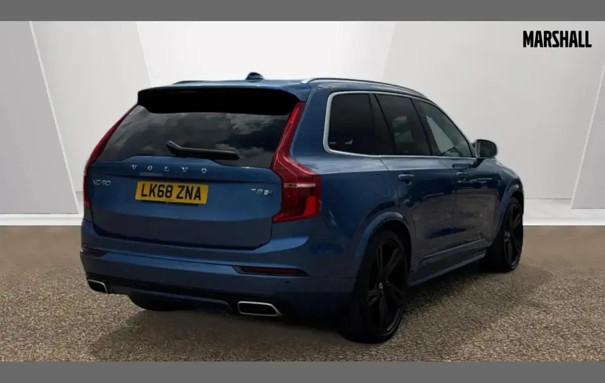 Used Volvo XC90 R-Design Pro 390 HP (286 kW) 2018 Blue SUV