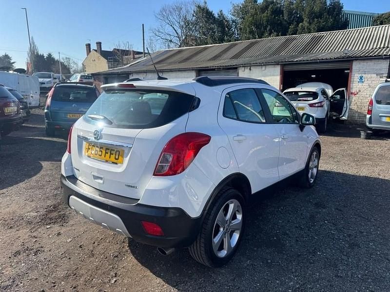 Used Vauxhall Mokka S 140 HP (102 kW) 2015 White SUV