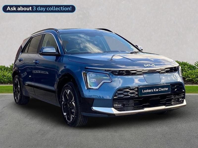 Blue Used 2025 Kia e-Niro 4 SUV | £26,999 (Expensive) - Image 1/4