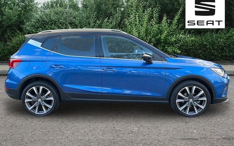 Used Seat Arona FR 116 HP (85 kW) 2024 Blue SUV
