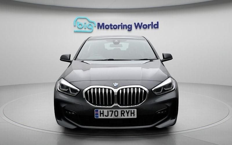 Used BMW 118 M Sport 140 HP (102 kW) 2020 Grey Hatchback