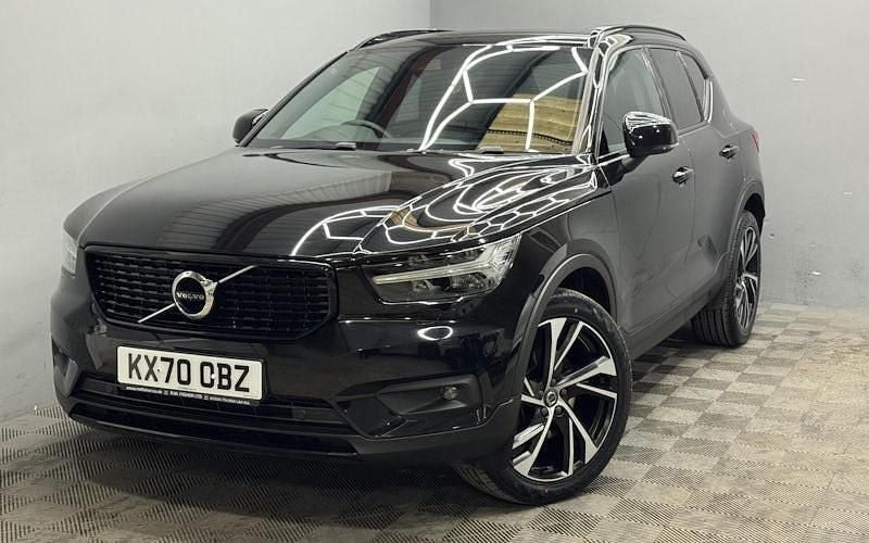 Used 2021 Volvo XC40 R-Design Pro SUV | £23,490 (Fair price) - Image 1/4