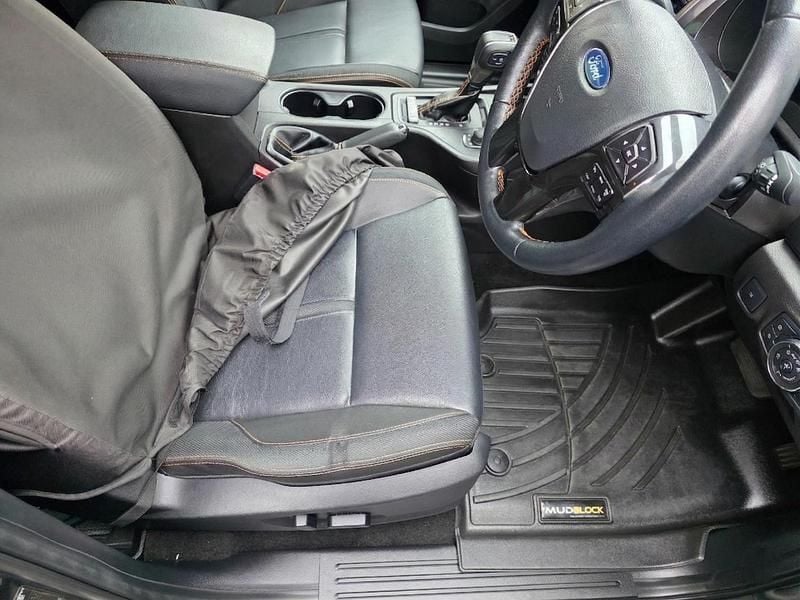 Begagnad Ford Ranger Wildtrack 2022 Grå Pickup