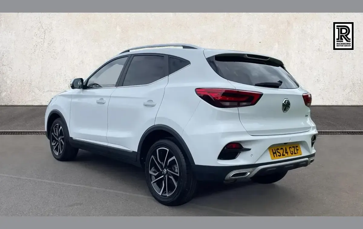 Used MG ZS Exclusive 105 HP (77 kW) 2024 White SUV