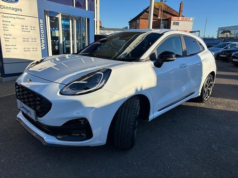 Used Ford Puma ST 200 HP (147 kW) 2023 White Hatchback