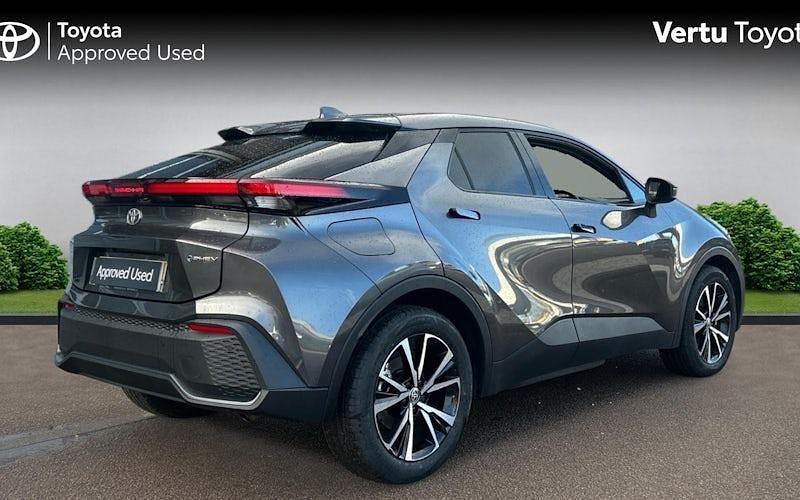 Used Toyota C-HR Design 223 HP (164 kW) 2026 SUV