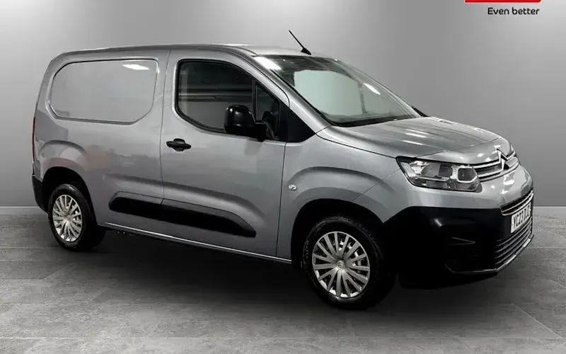 Used Citroën Berlingo 102 HP (75 kW) 2023 MPV