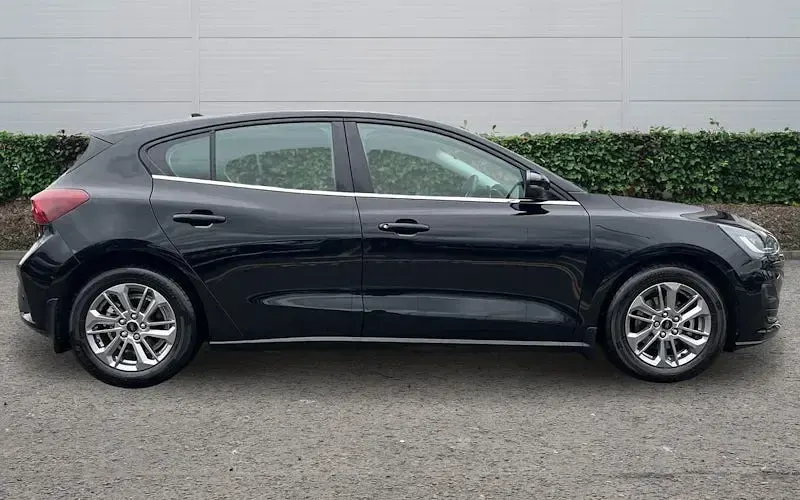 Usado Ford Focus Titanium 125 HP (91 kW) 2024 Preto Citadino