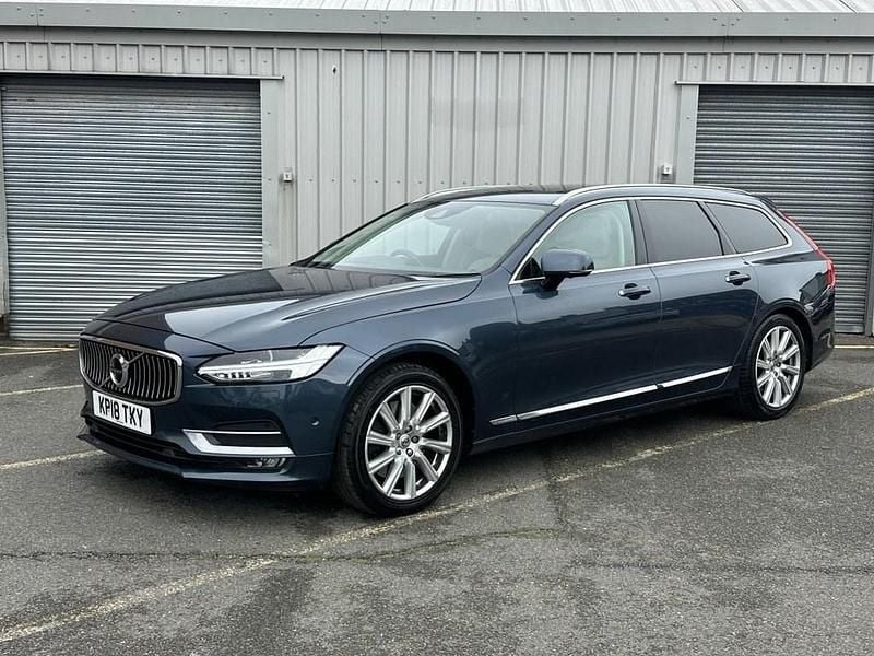 Used Volvo V90 Inscription 235 HP (172 kW) 2018 Blue Estate