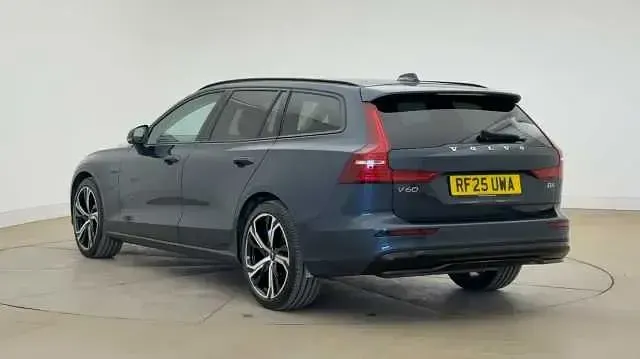Used Volvo V60 Plus 197 HP (144 kW) 2025 Denim blue Estate