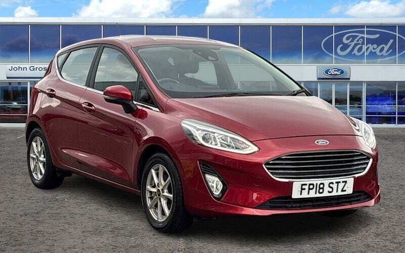 Red Used 2018 Ford Fiesta Zetec Hatchback | £9,295 (Fair price) - Image 1/4