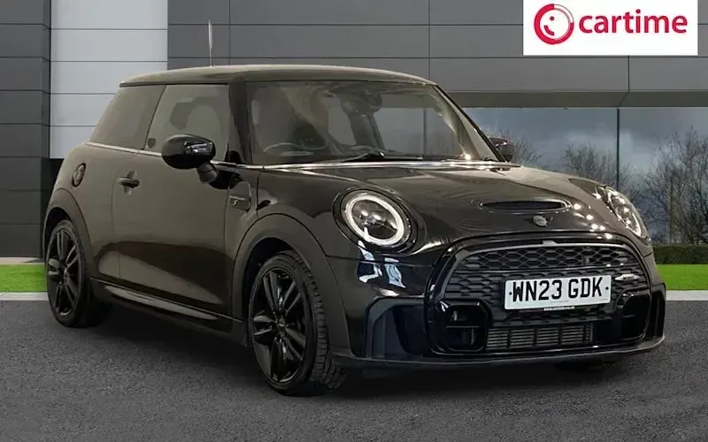 Used Mini Cooper S Premium 178 HP (130 kW) 2023 Hatchback
