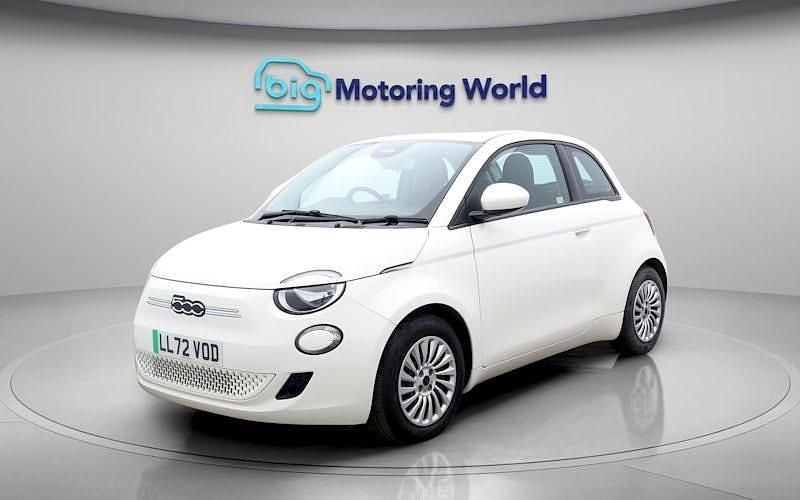 Used Fiat 500e Action 69 kW (95 HP) 2022 White Hatchback