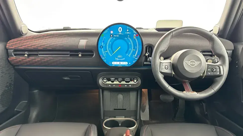 Begagnad Mini Cooper Hatch 113 kW (154 HK) 2025 Grå Halvkombi