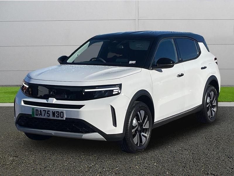 Used Vauxhall Frontera 83 kW (113 HP) 2025 White SUV