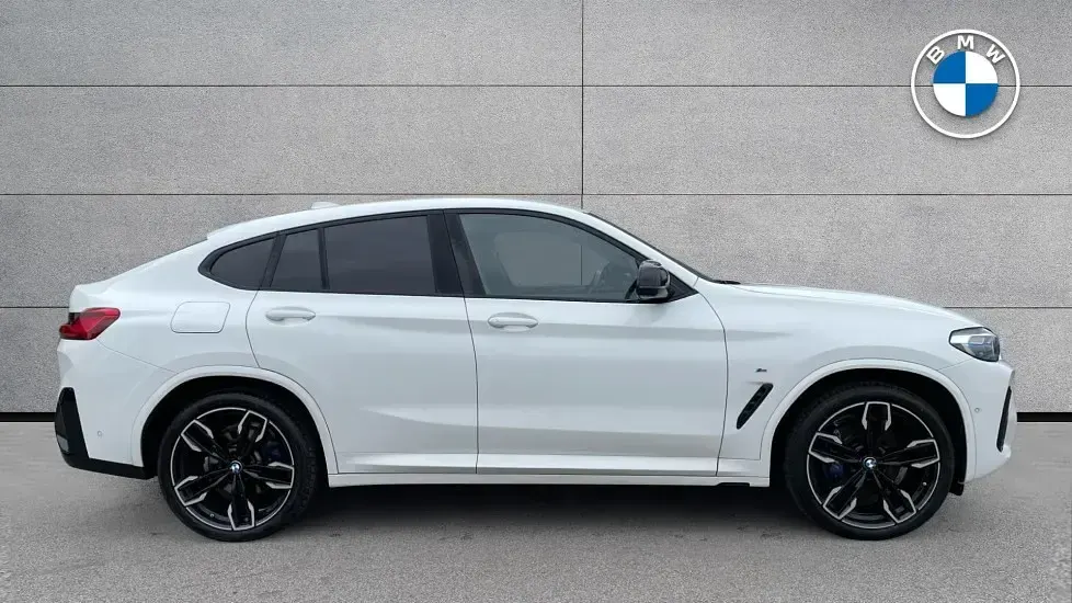 Used BMW X4 Shadowline 335 HP (246 kW) 2022 White SUV