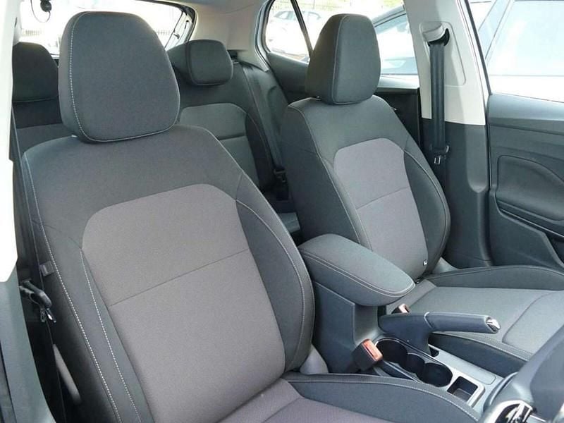 Used Skoda Fabia Design Edition 116 HP (85 kW) 2025 White Hatchback