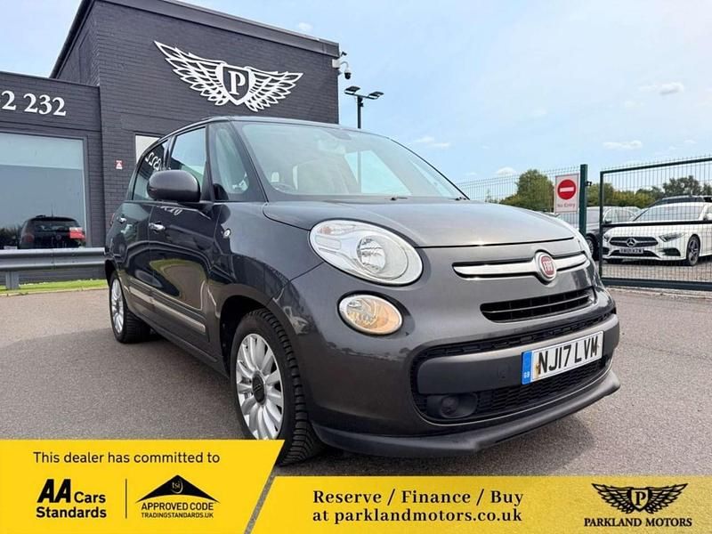 Used Fiat 500L Pop Star 95 HP (69 kW) 2017 Grey MPV