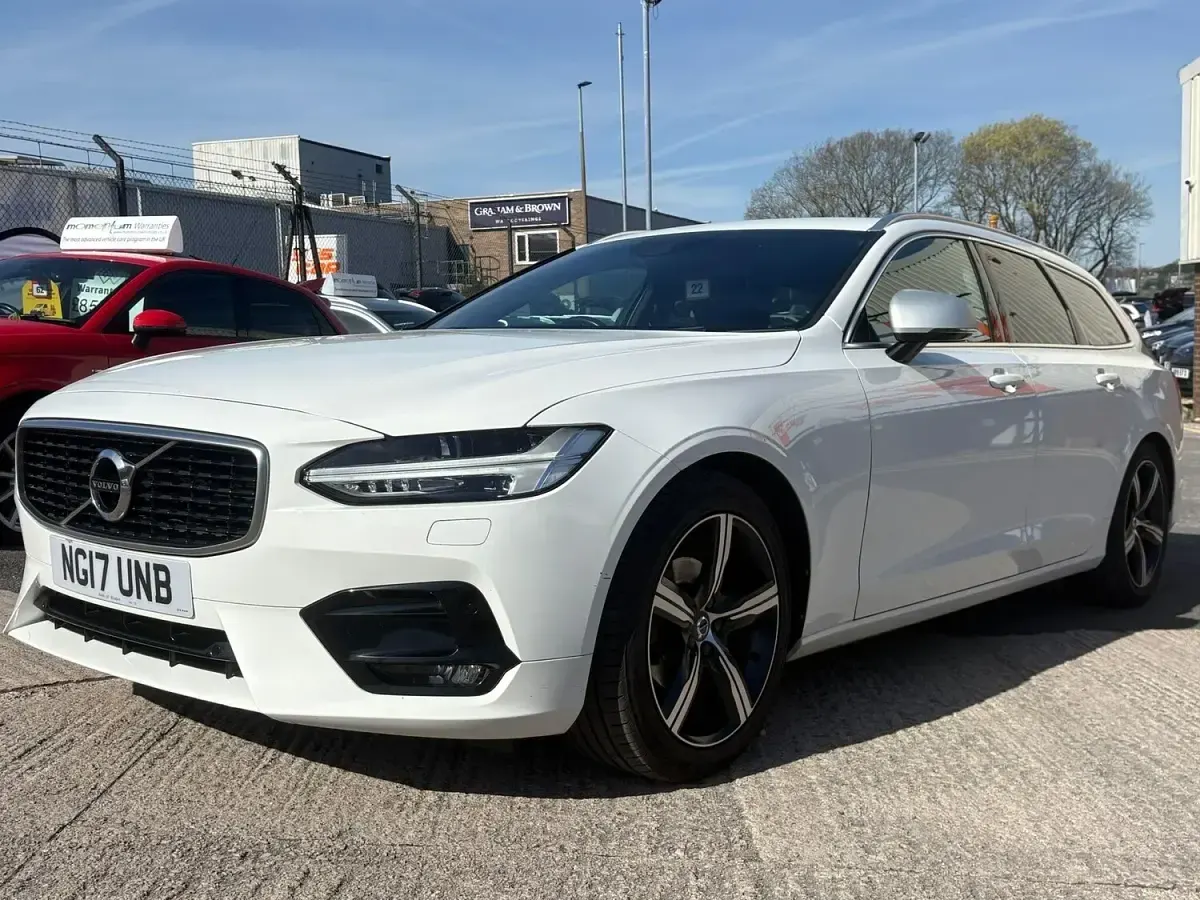 Usado Volvo V90 R-Design 2017 Branco Carrinha