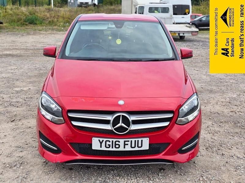 Red Used 2016 Mercedes B180 Executive MPV | £8,788 (Good price) - Image 1/4