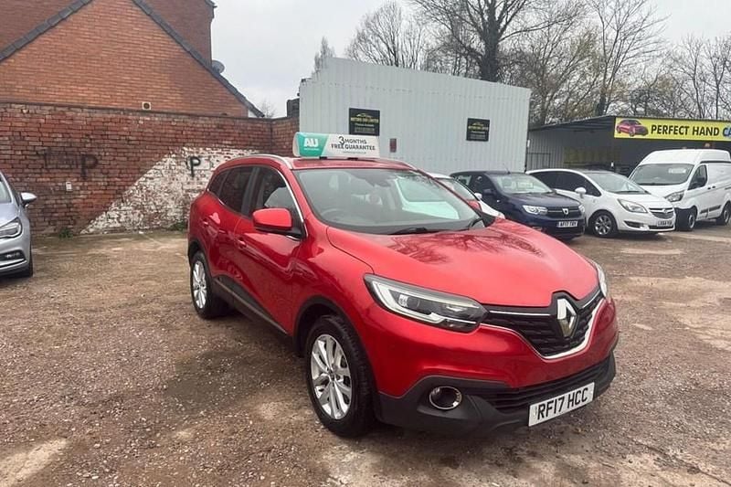 Used 2017 Renault Kadjar Dynamique SUV | £8,399 (Fair price) - Image 1/1